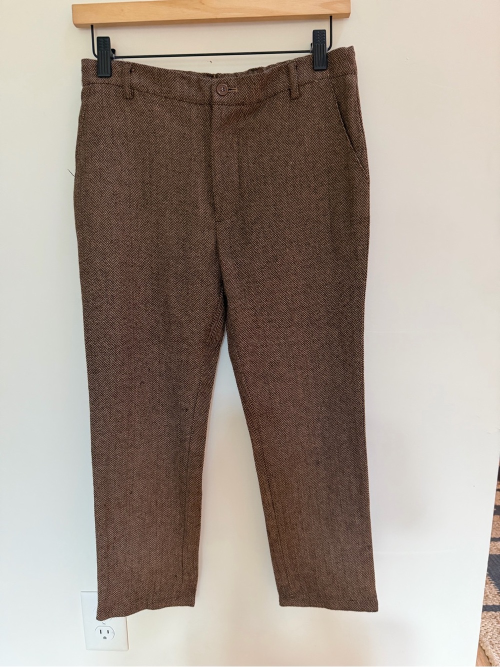 Kids three piece suit! Worn once for Halloween - Picture 6 of 7